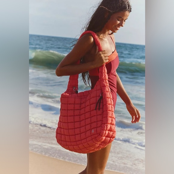 Free People Handbags - NWT Free People Quilted Carryall Bag